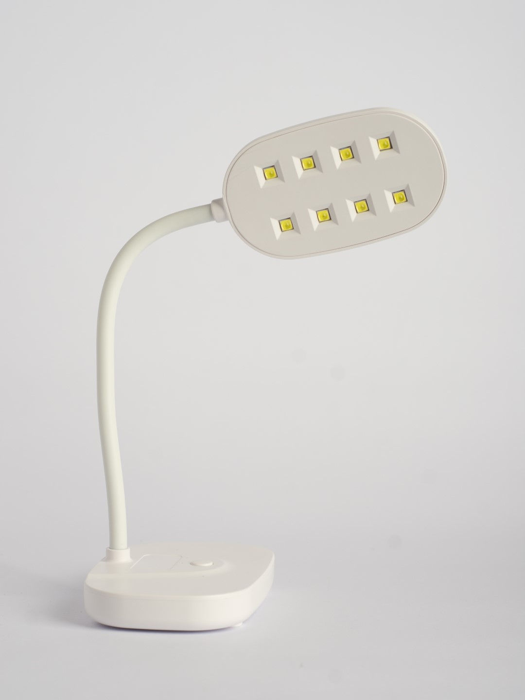 מנורת יבוש 8 לדים UV נטענת