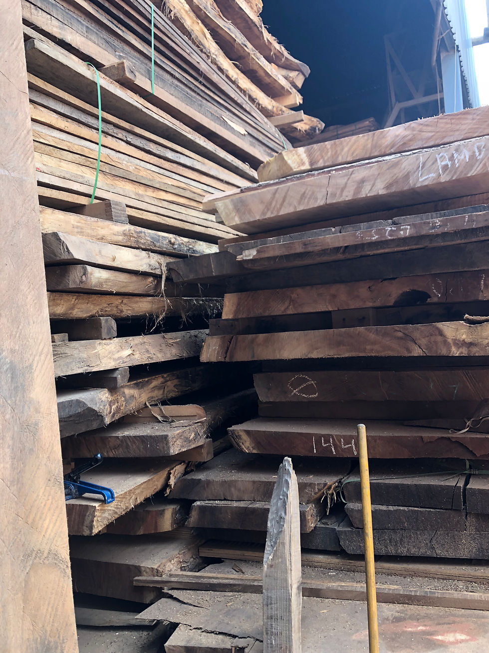 Miniatura: Comedores de madera de Acacia o parota a la medida