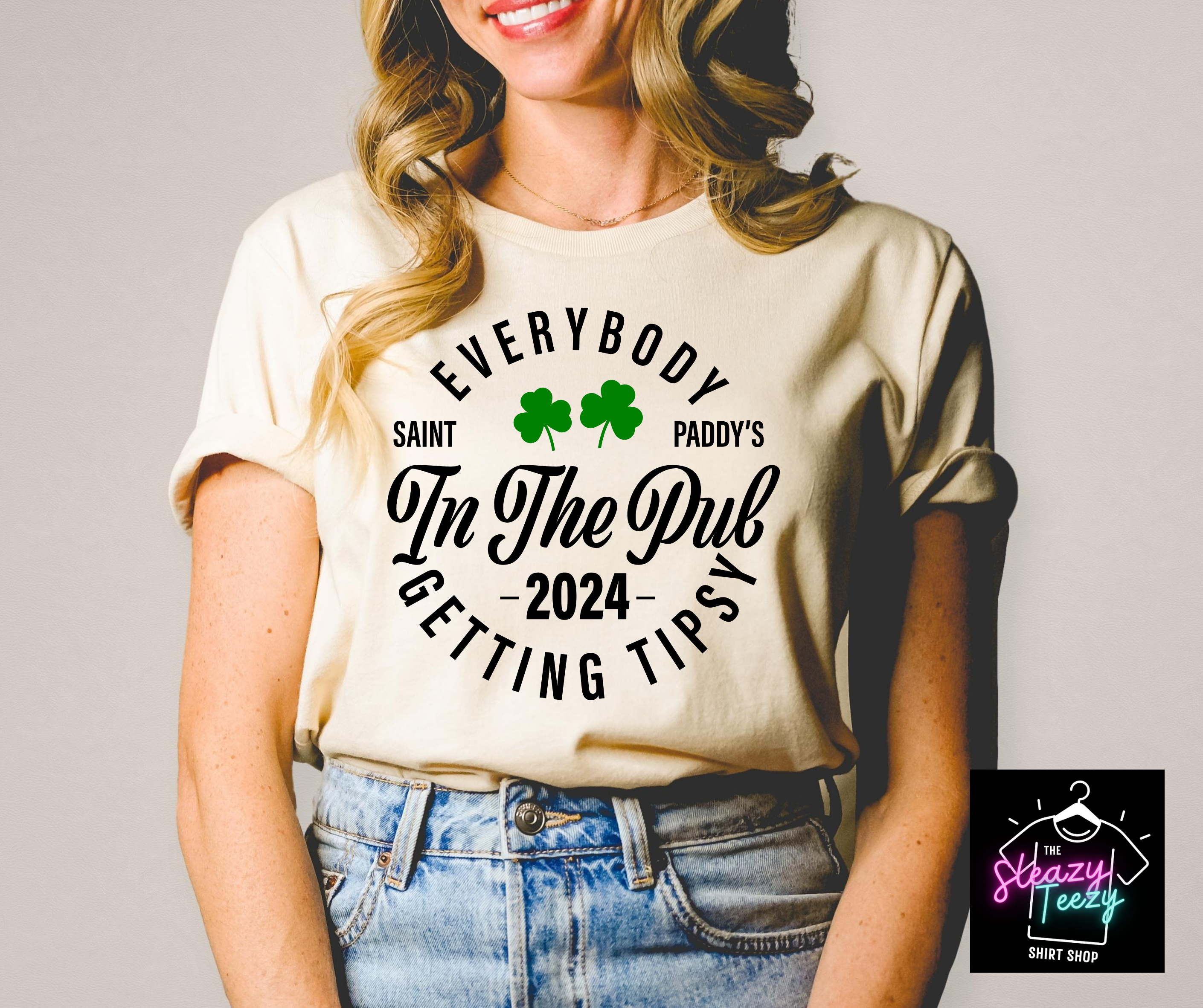 Everybody in the Pub gettin tipsy- Adult Unisex short sleeve tee 