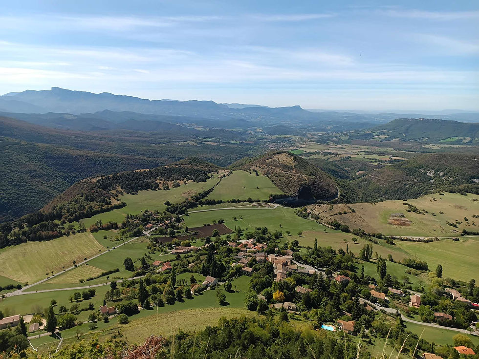 Depuis le belvédère de la Croix du Vellan. Vallée de la Gervanne