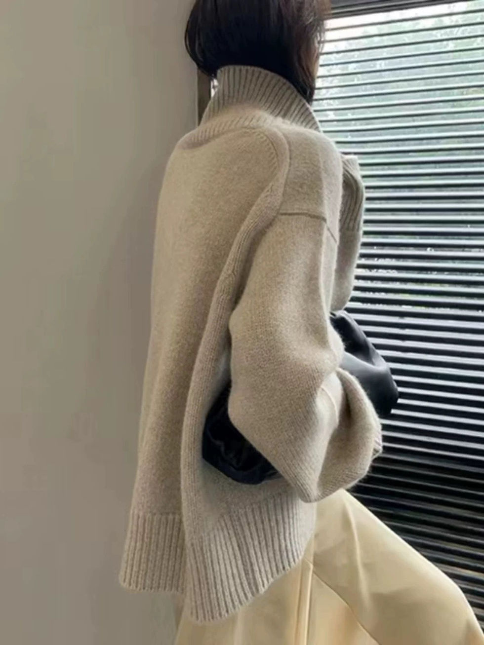 Thumbnail: Cashmere Sweater Studio