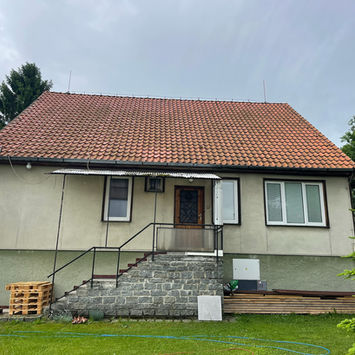 Špinavá střecha - pálené tašky
