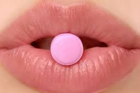 Las pastillas rosadas. Por Anny Castellano