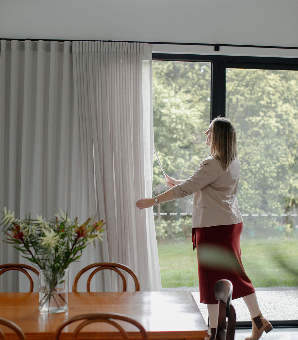 External/internal window furnishings selections