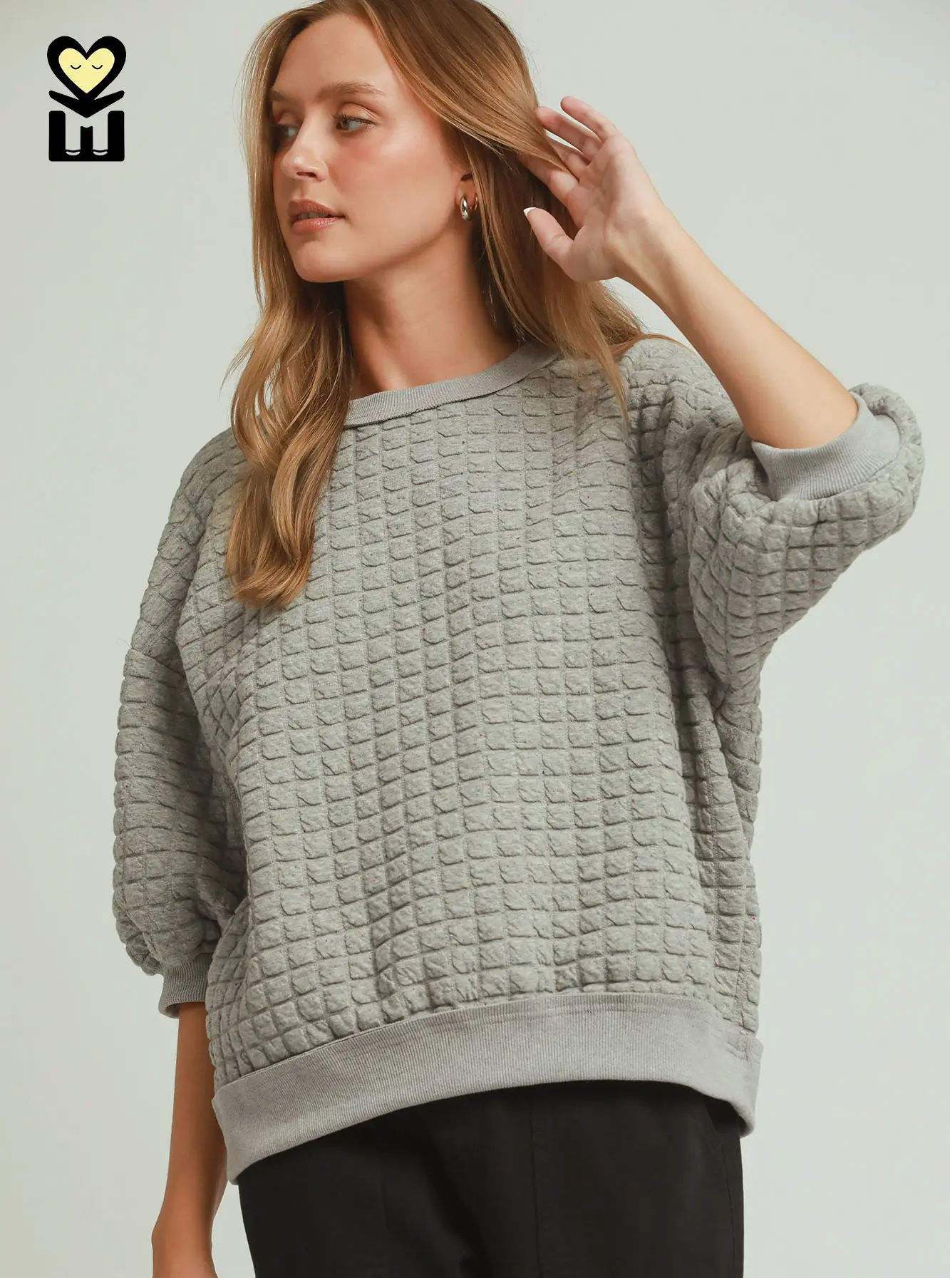 Grey Confetti Quilted 3/4 Sleeve Pullover