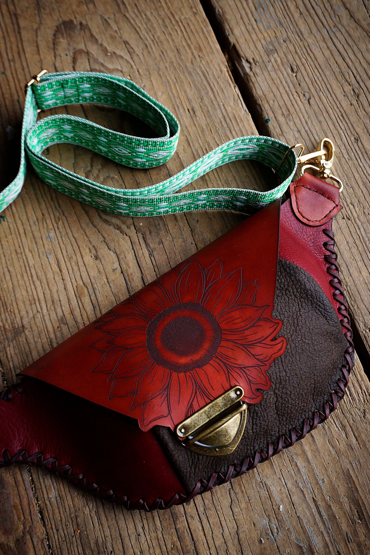 Crossbody bag "Lady in red" 