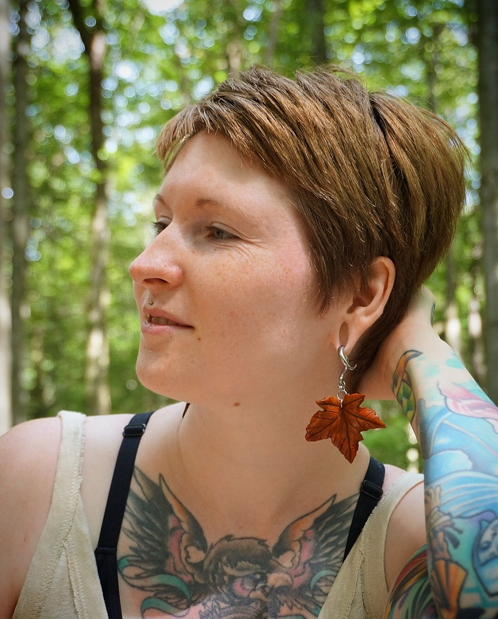 Thumbnail: Leaf earrings "Mapleina"