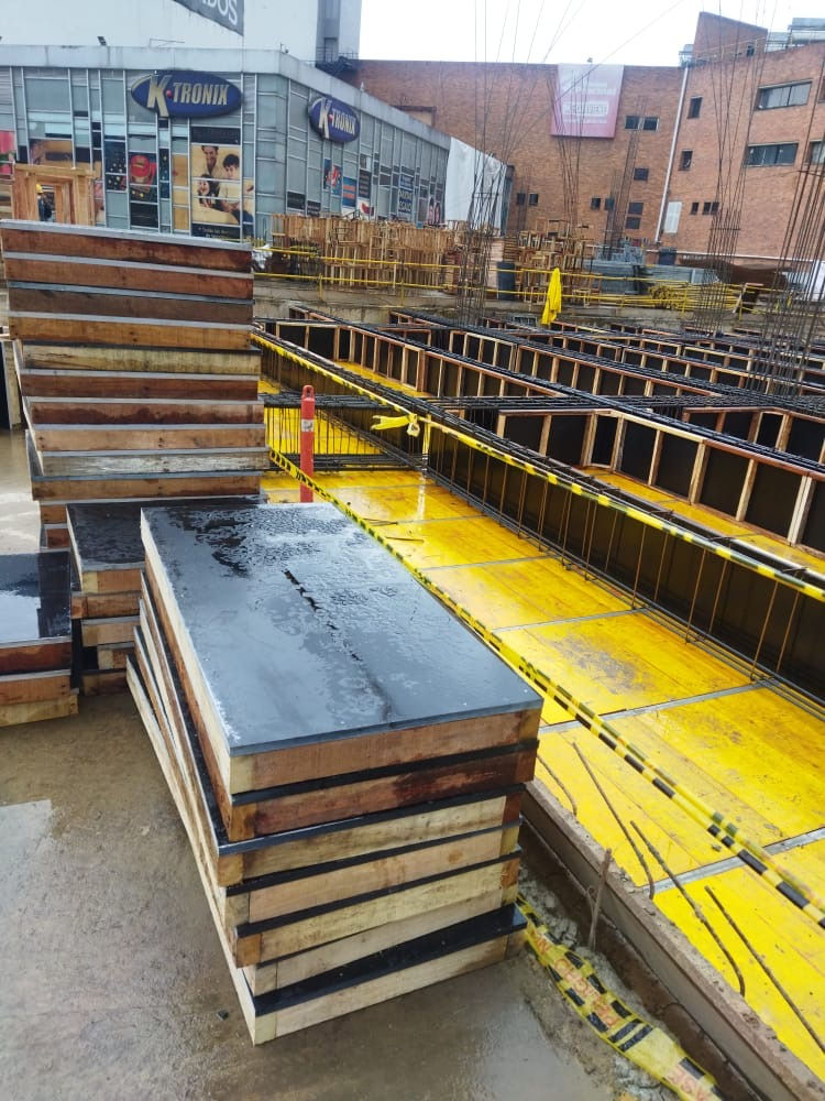 Formaleta en Lamina Fenólica