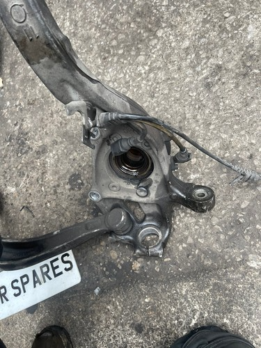 Thumbnail: 2010 AUDI A5 S5 4.2 FSI FRONT LEFT SUSPENSION HUB SPINDLE KNUCKLE WISHBONES ARMS