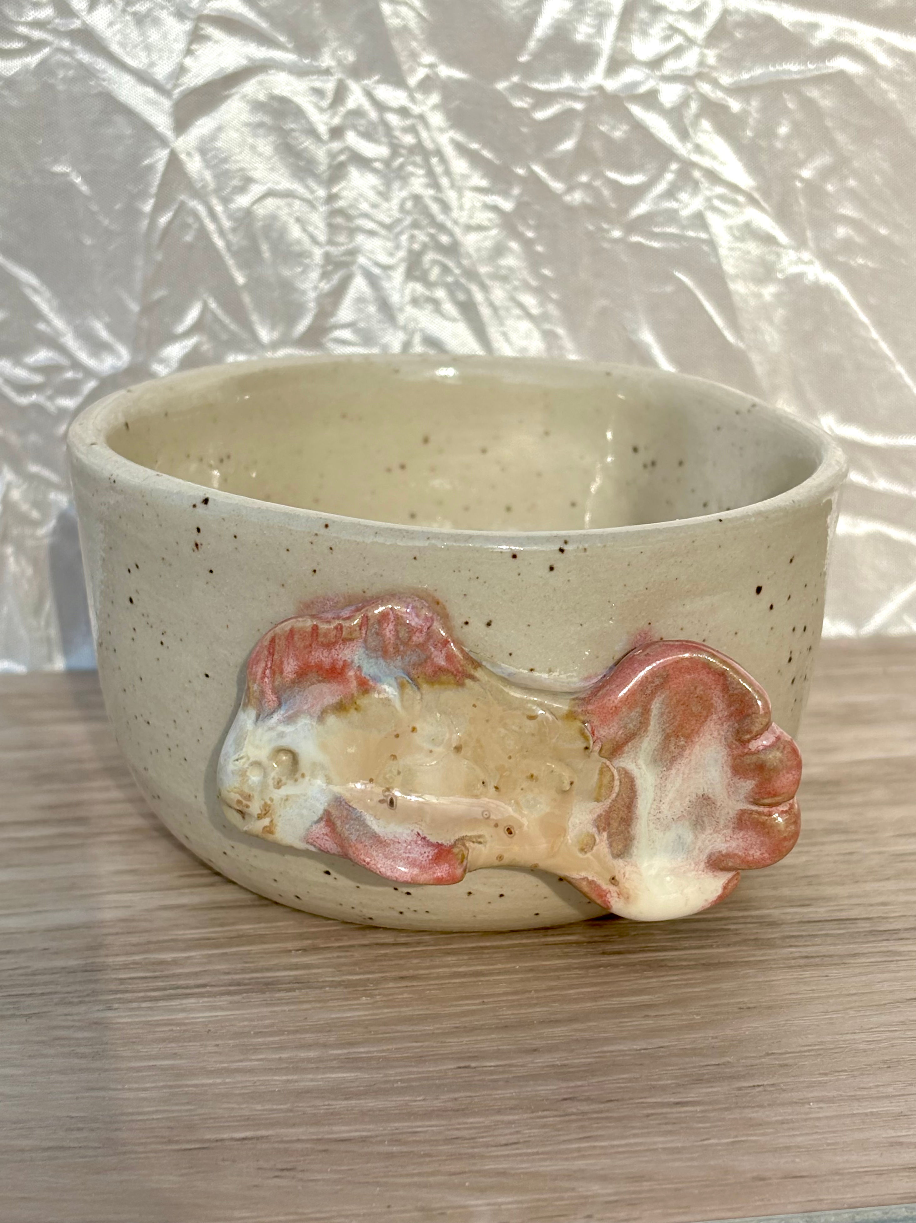 Lyserødt fiske krus 