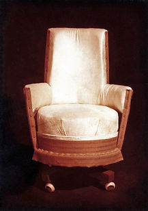 Barrel Chair 3.jpg