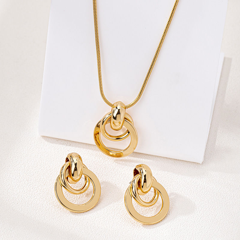 3pcs Elegant Vintage Jewelry Set for Women Metal Geometric Circle Necklace Golde