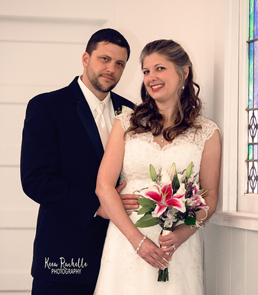 wedding photographer under 1000 near me.png