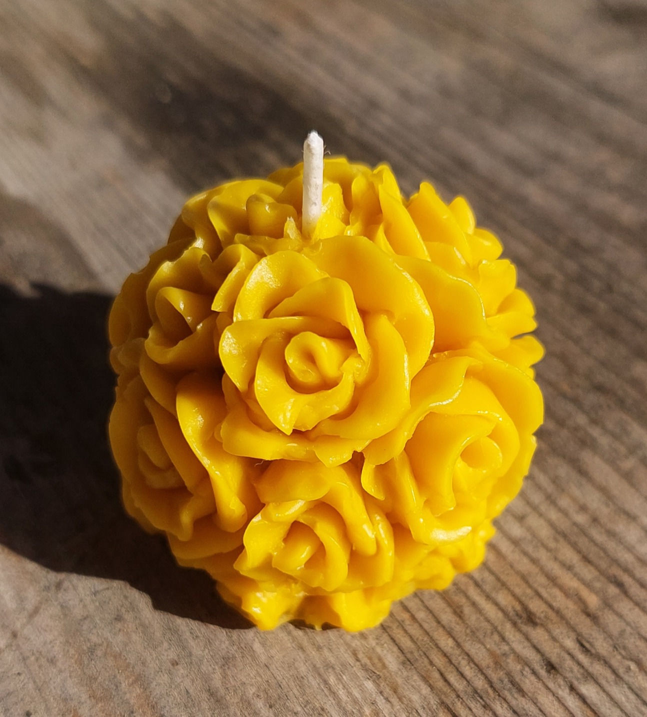 Rosen Kerze - 100% Bienenwachs