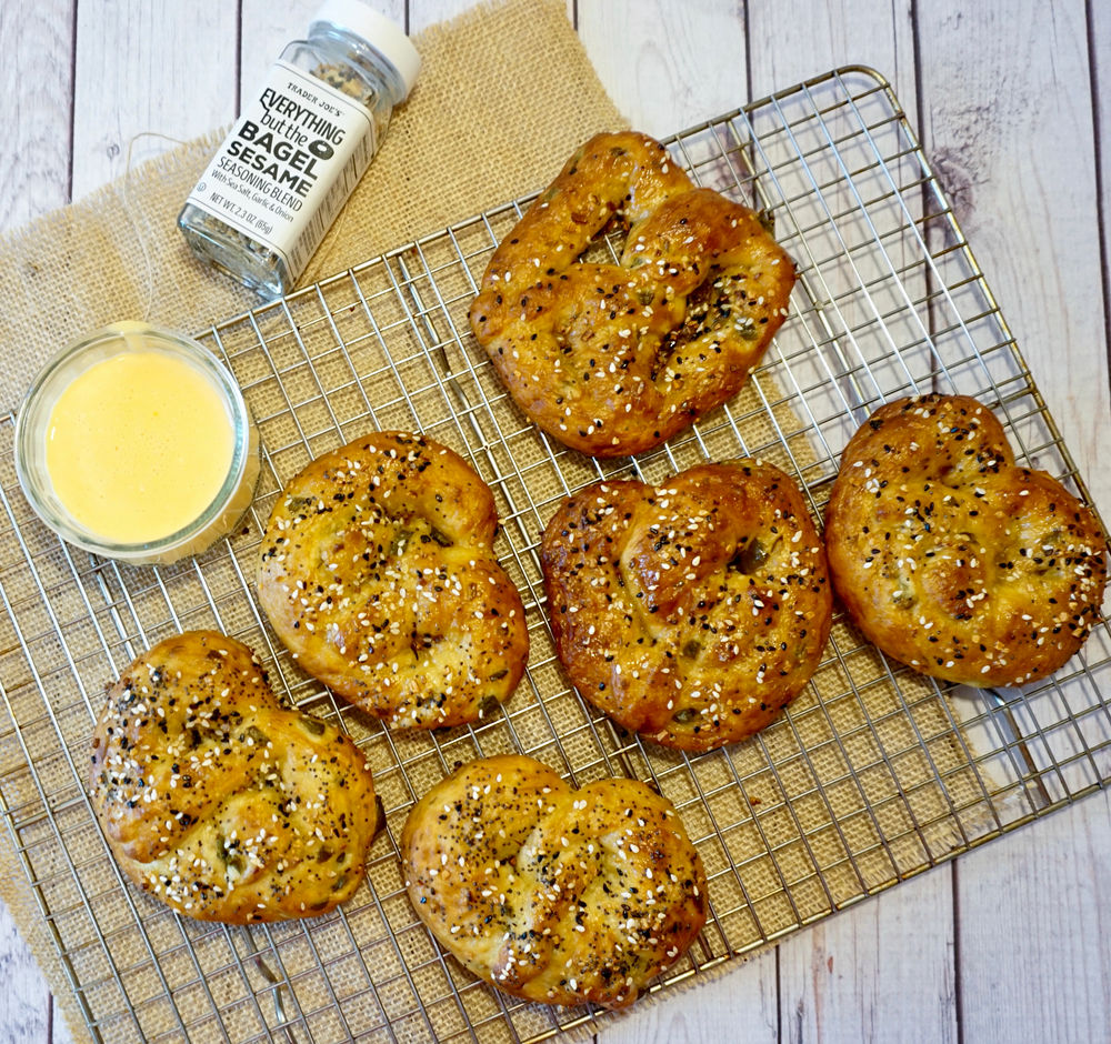 Jalapeño Everything Pretzels