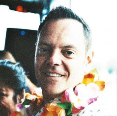 Pete Profile Pic 1.jpeg