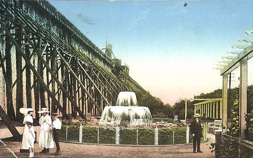 1915 Brunnen.jpg