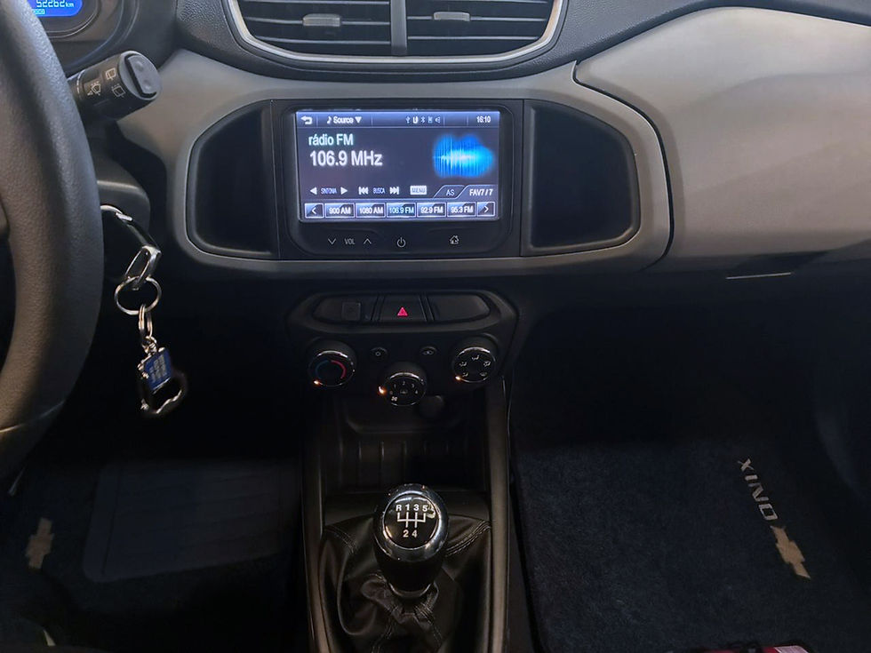 Miniatura: CHEVROLET ONIX 2015 1.0 LS + AR E MULTIMÍDIA (SÓ 52MIL KM)  |  LOJA 3