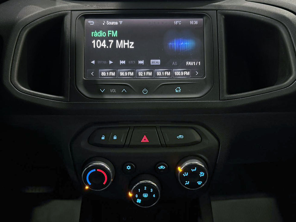 Miniatura: CHEVROLET ONIX 2015 1.4 LTZ AUTOMÁTICO + MULTIMÍDIA (TOP)  |  LOJA 1