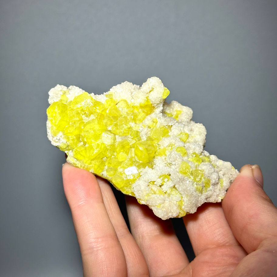 Schwefel aus Sizilien
