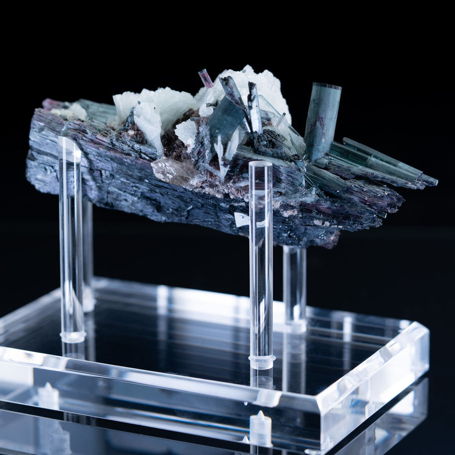 Blauer & Pinker Turmalin mit Albit aus der Pederneira Mine Brasilien