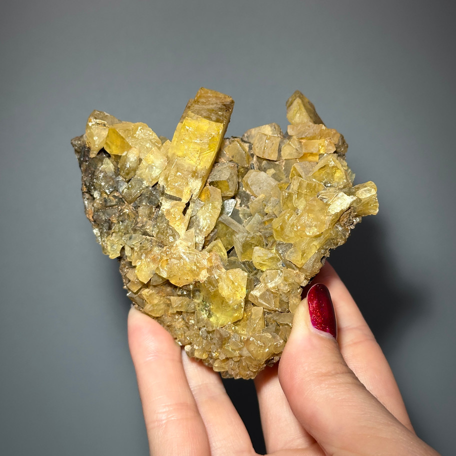 Baryt aus dem Rio Bacchera Quarry in Italien