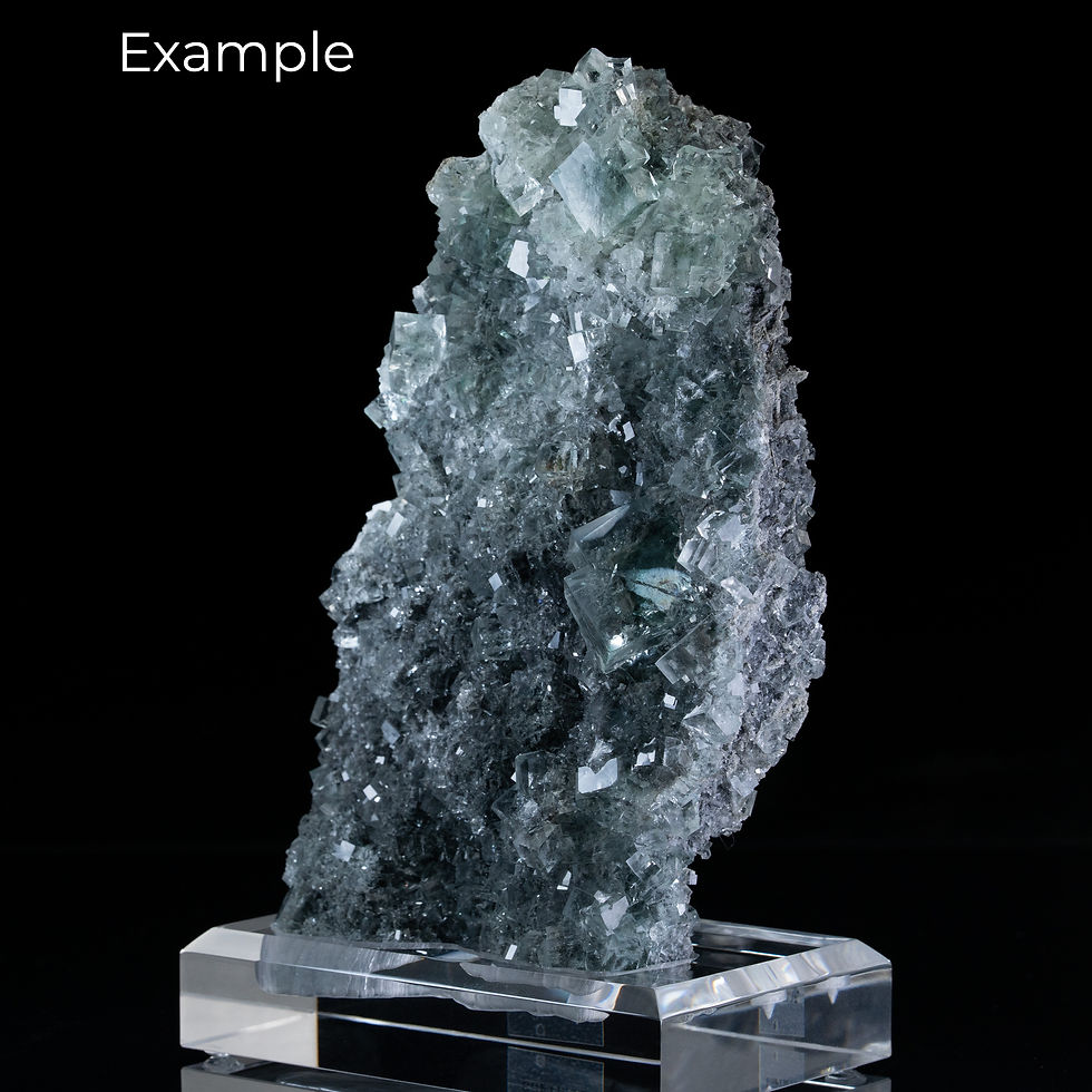 passgenauer Acryl-Sockel (CNC-gefräst) für Mineralien