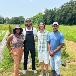 In the field with Louisiana hemp producers during the Board’s visit to the state.