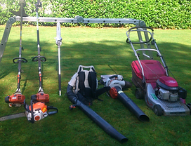 Gardening horticulture lawn hedging