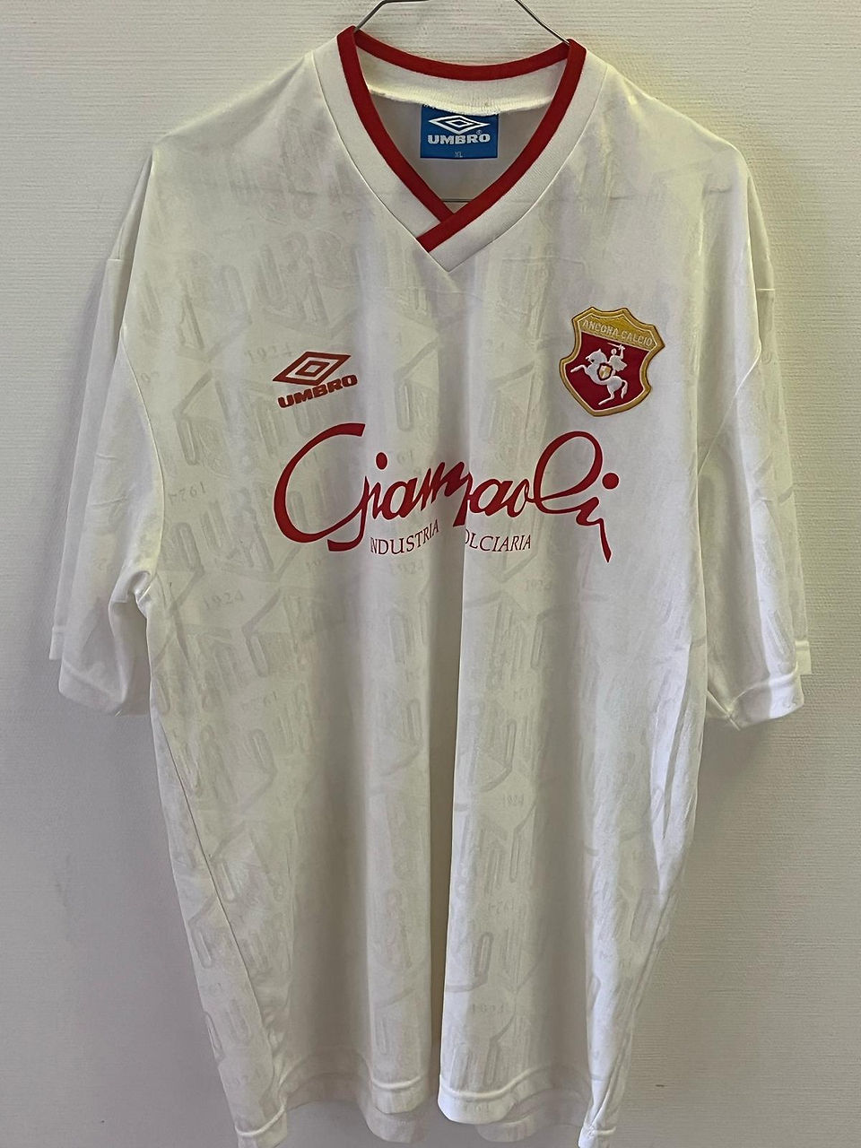 Stagione 1993/94, maglia in dotazione allo staff tecnico