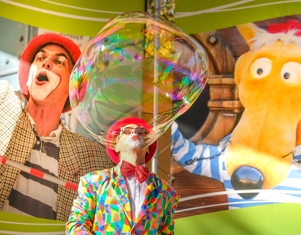 Ihre Show mit Clown Miko