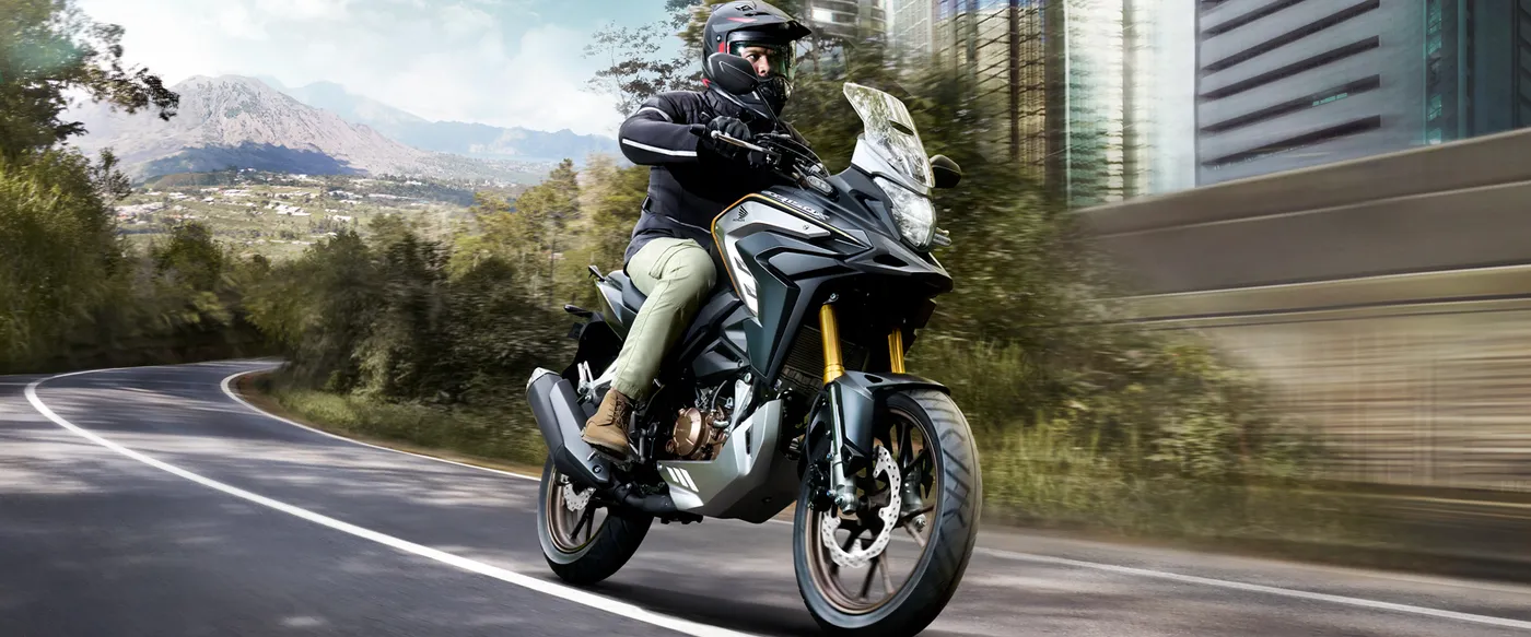 CB150X