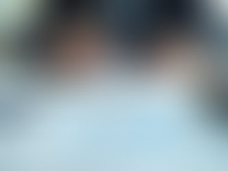 Mortgage adviser with application