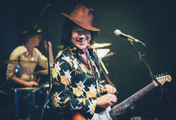 Phillly Ray on guitar