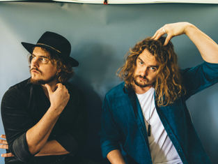 PIERCE BROTHERS Share New Single And Video ‘Dentist’