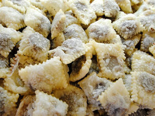 Christmas Sweets beneath the Gran Sasso: authentic flavors, history, and tradition in the villages of Abruzzo