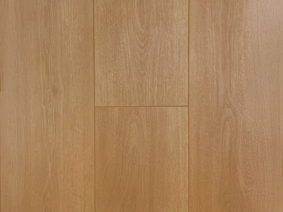 Ember Oak AQ307 laminate flooring swatch with a warm medium oak tone, rich amber undertones, and natural wood grain