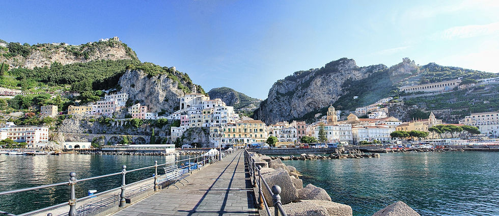 gregmontani-amalfi-1031875_1920.jpg
