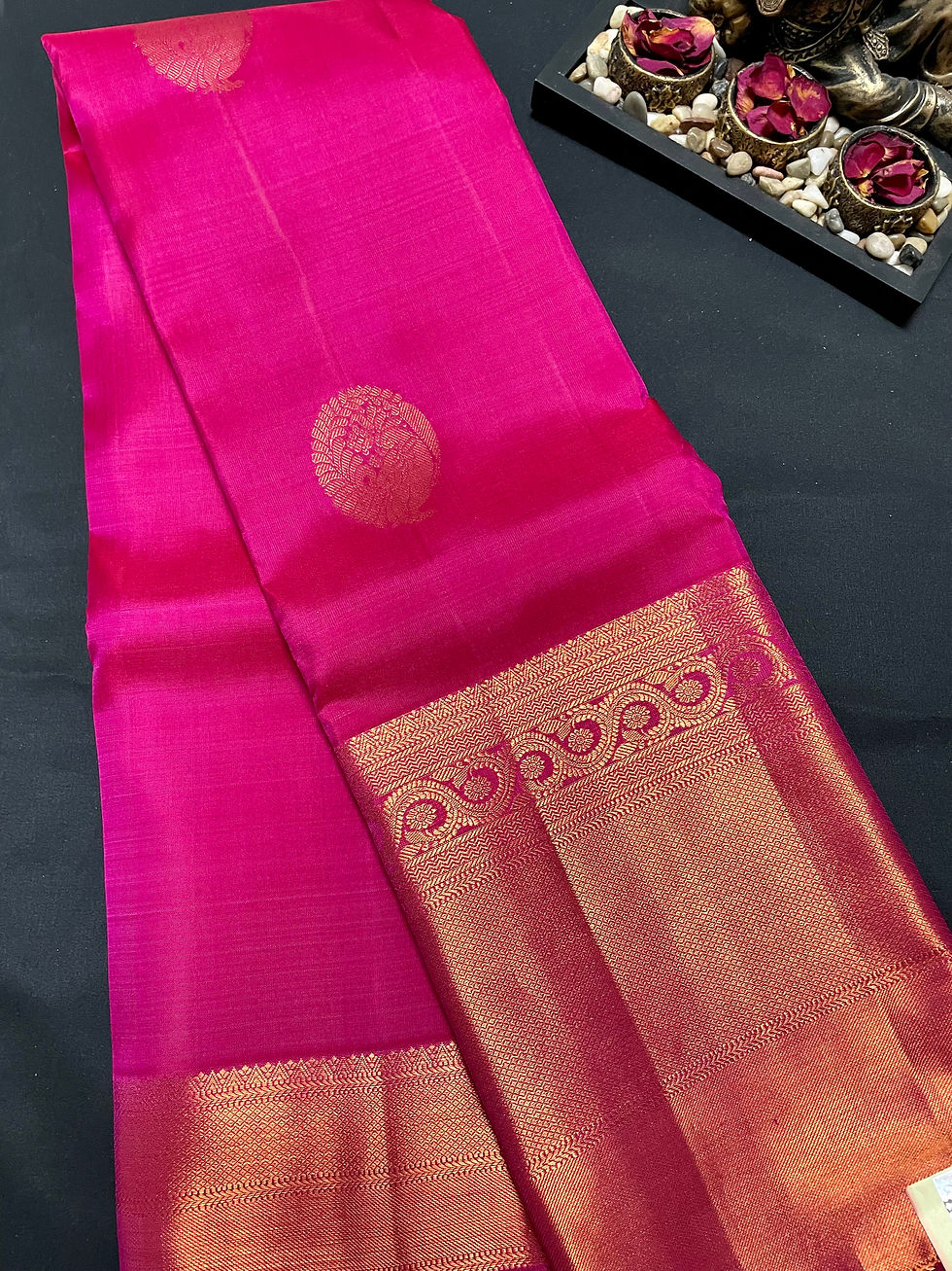 Thumbnail: Dark Pink Kanchipuram Pure Silk Saree with Copper zari