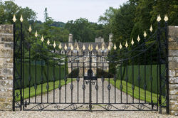 Bespoke metal gates manufactured in Retford.jpg