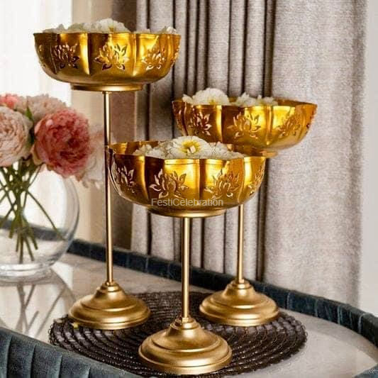 Golden Decorative Taj Urli Lotus Flower