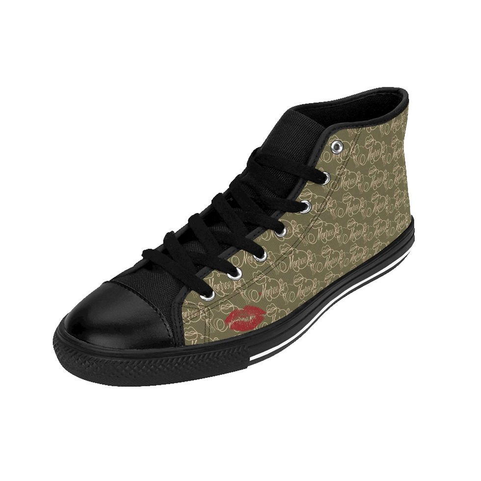 Thumbnail: Marilyn Monroe's High Top Shoes since 1962