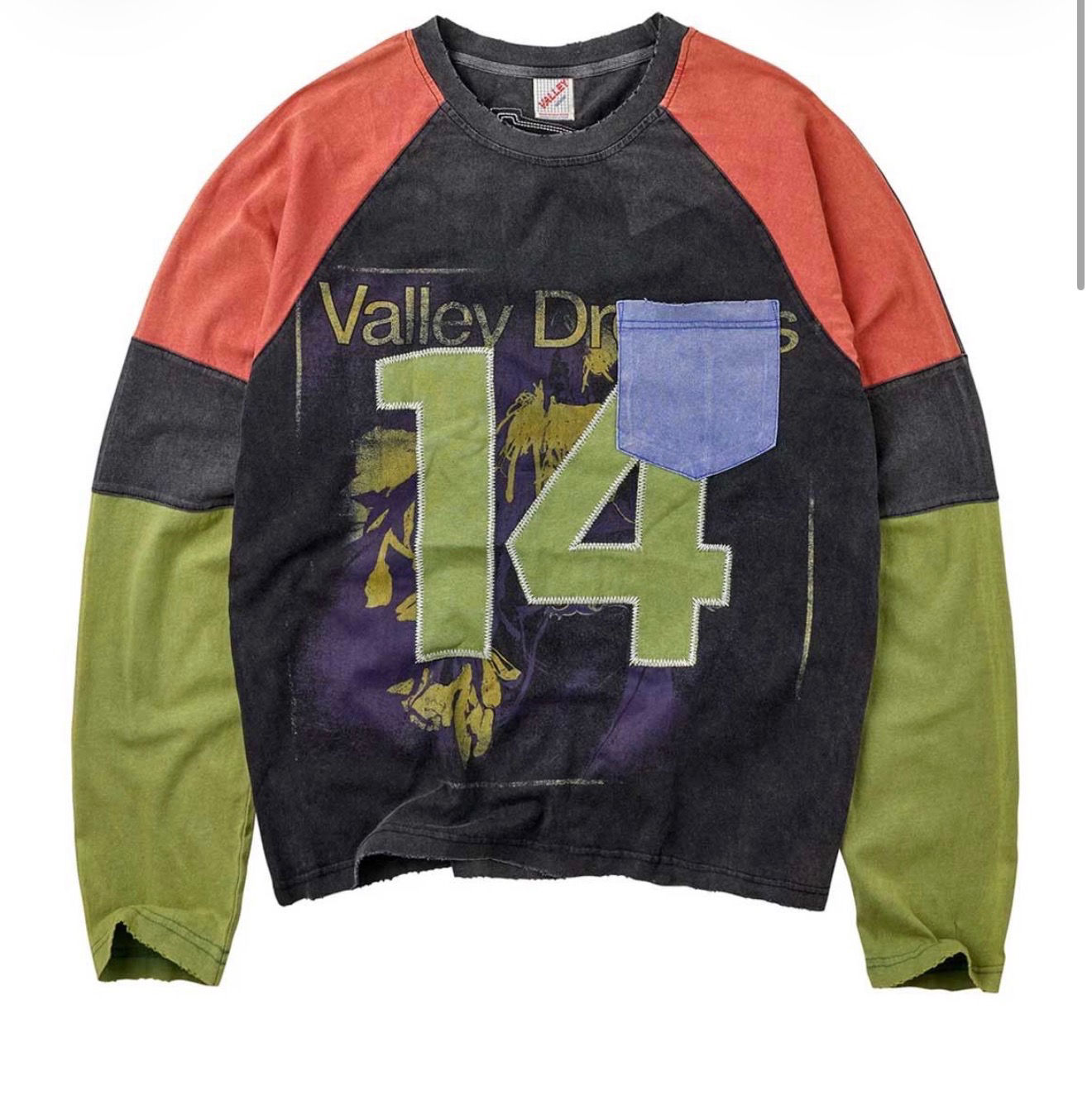 Vale 'Boomerang' Longsleeve
