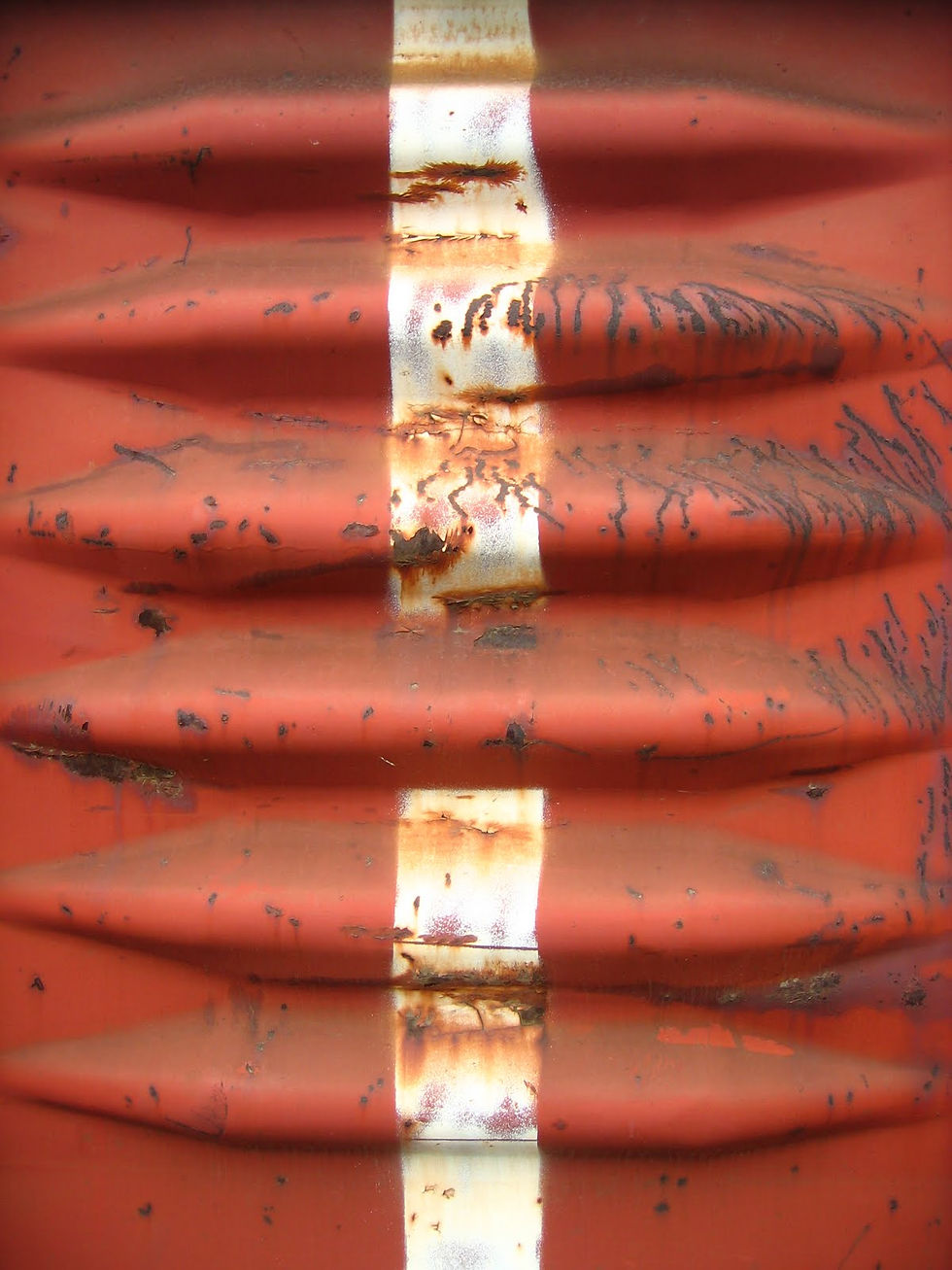 Picasa - redandwhite.jpg