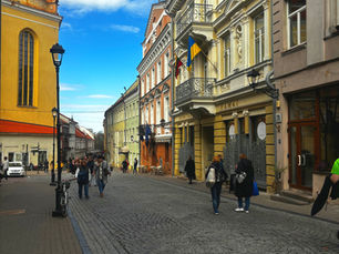 Vilnius da scoprire: Le 10 cose migliori da fare e vedere nella capitale lituana