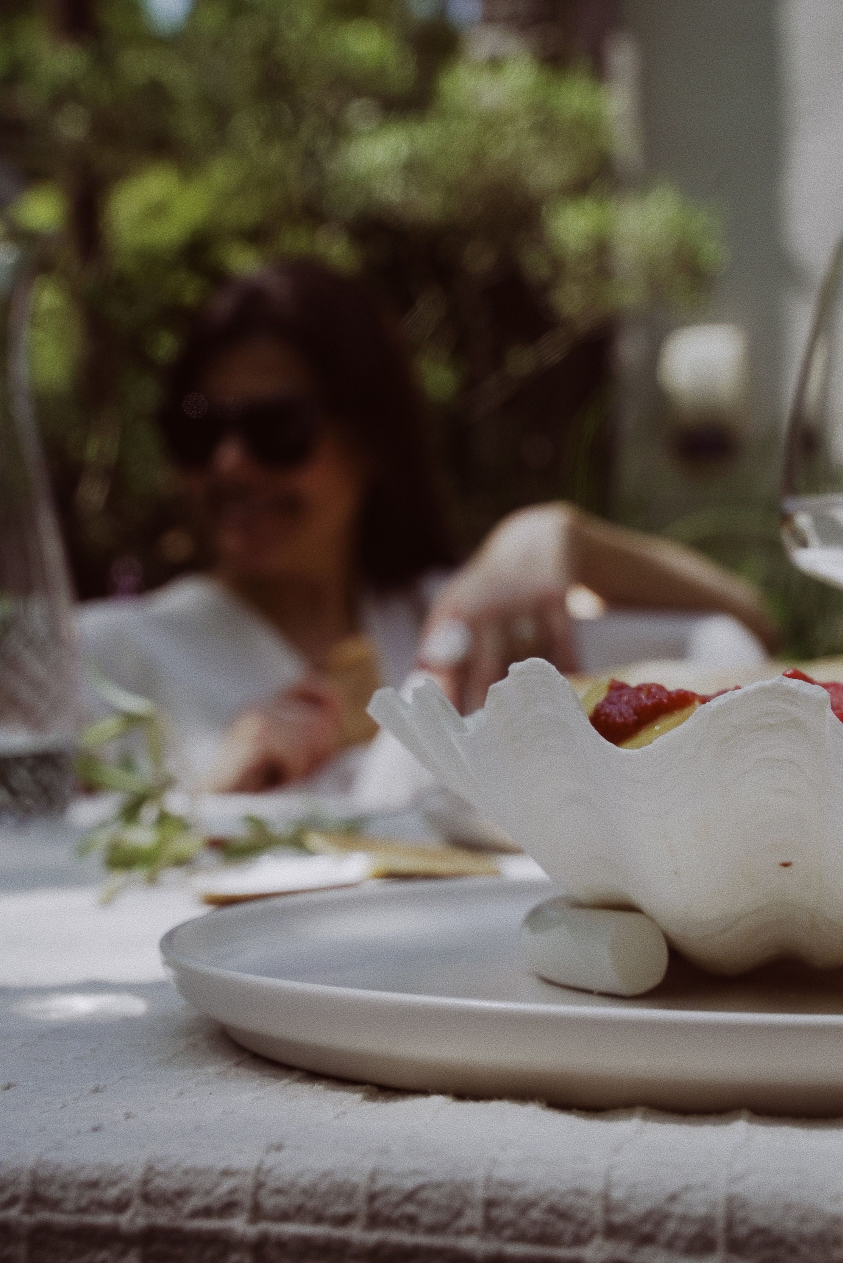 CHINA Clam Shell Bowl