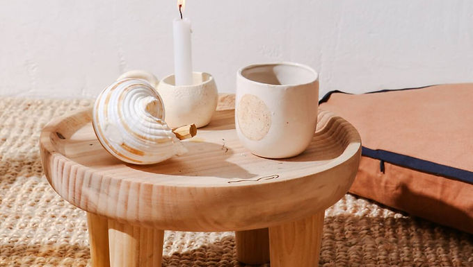 ROUND Floor Table - Natural