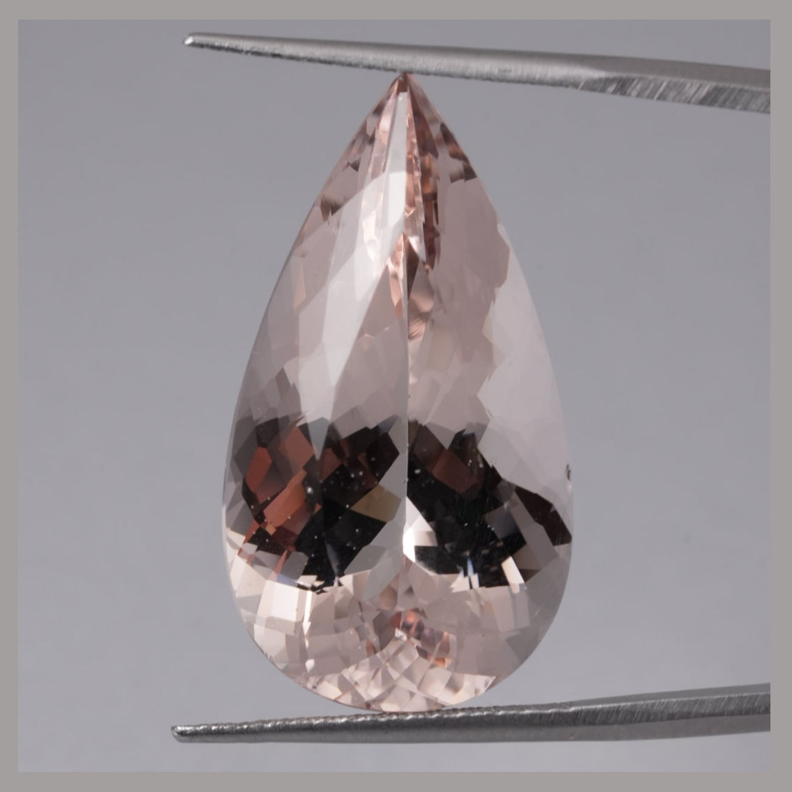 Morganite 24.00 ct