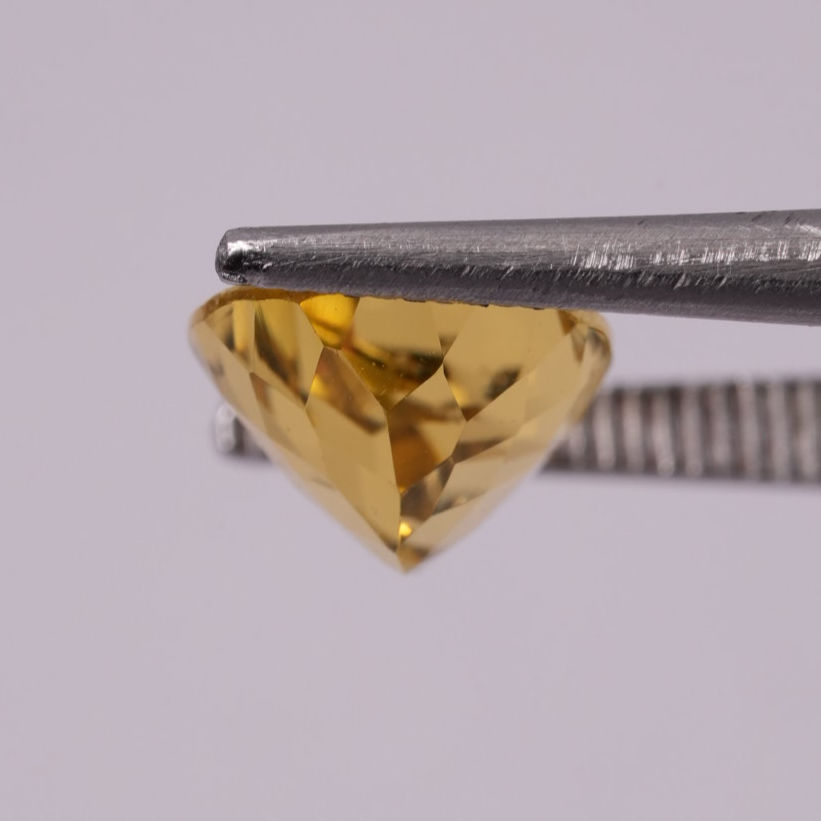 Miniature : Golden Beryl 3.20 ct
