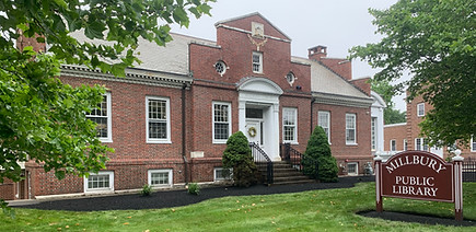 libraryextnewblackmulch.jpg